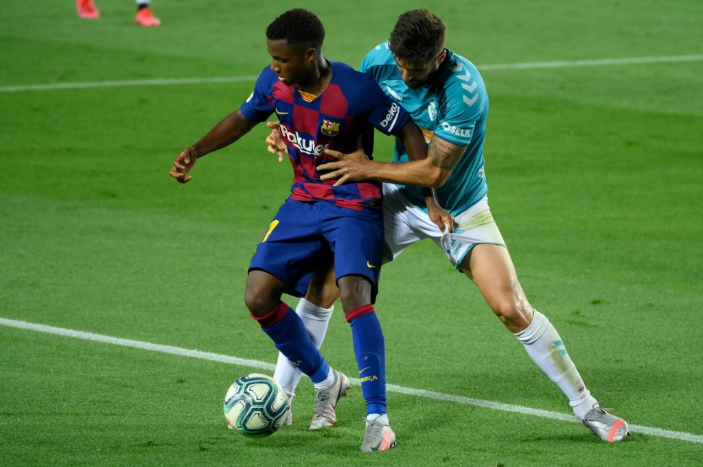L'attaquant du FC Barcelone Ansu Fati contre Osasuna le 16 juillet 2020